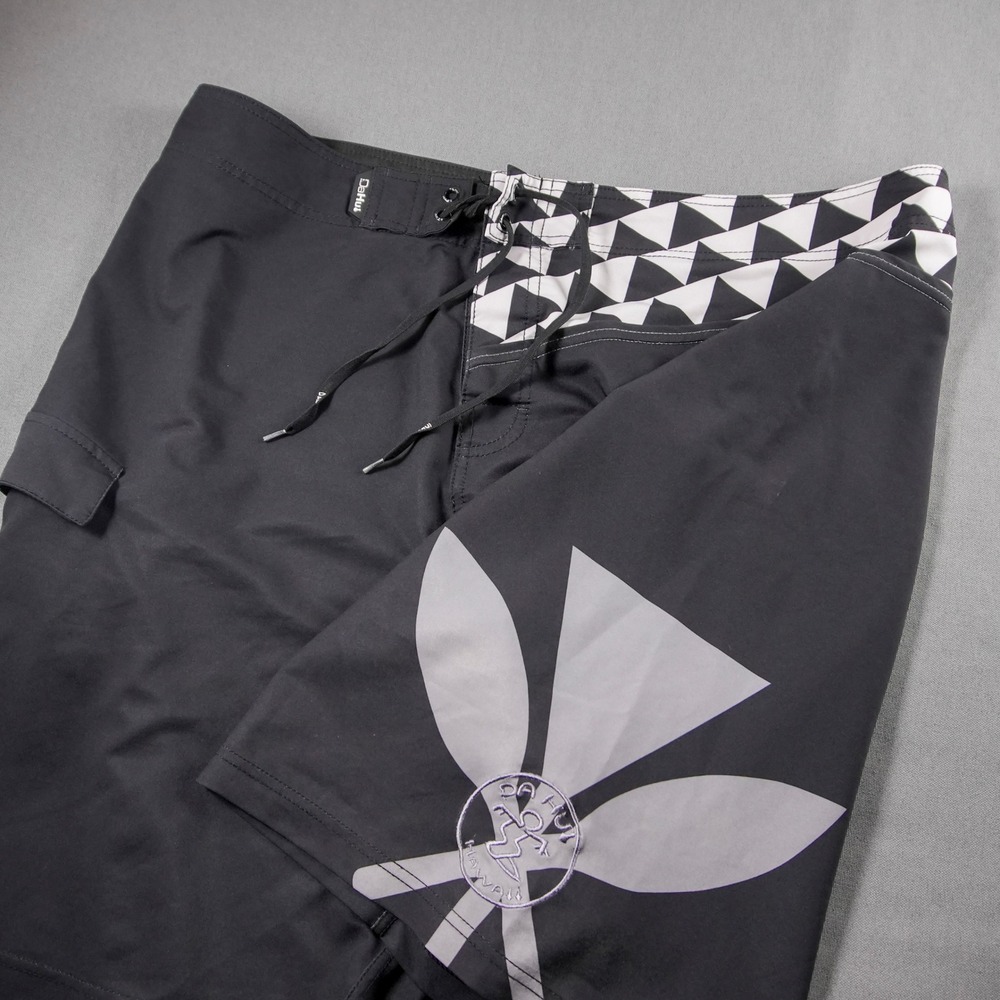 Da Hui Hawaii Big Logo Board Shorts Black Geometric Cargo Pocket Swim Trunks
